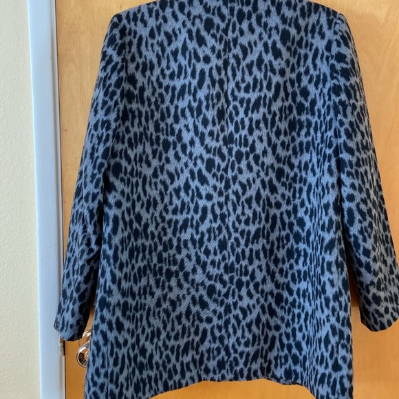 Lucky brand, leopard print car coat - Picture 3 of 3